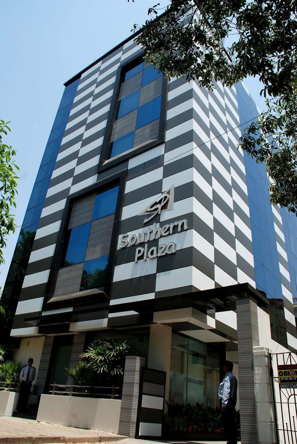 Southern Plaza Calcutta Exterior foto